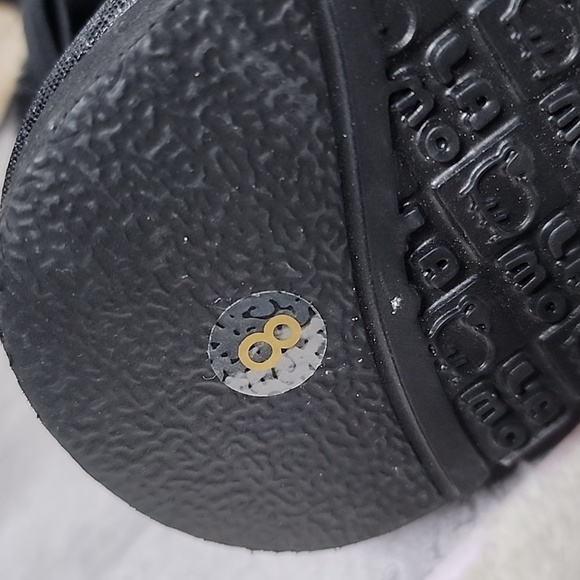 LAMO brand booties NWOT - Picture 6 of 7